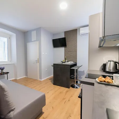 Poluotok 1 Apartamento Zadar