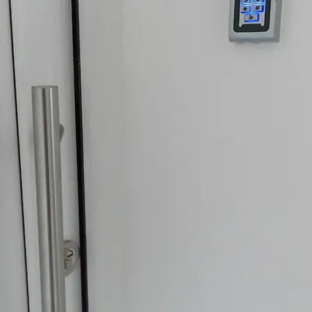 Apartment Poluotok 1
