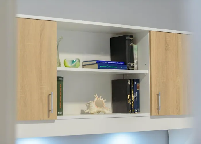 Poluotok 1 * 扎达尔