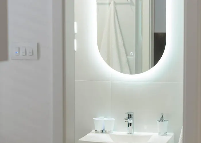 公寓 Poluotok 1 扎达尔